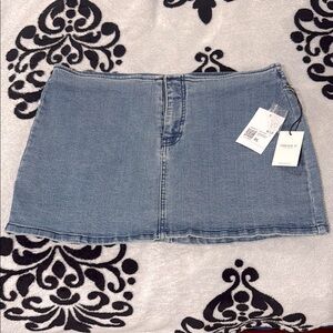 Forever 21 Blue Denim Skirt Size XL New with tags!